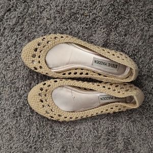 Steve Madden ballet shoe cream woven